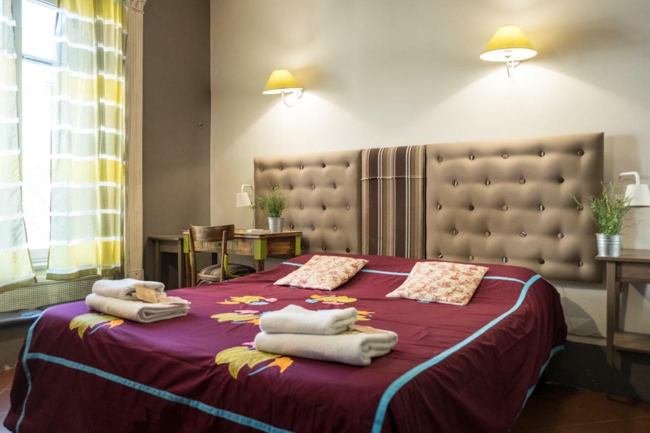 רומא Signor Suite Colosseo מראה חיצוני תמונה